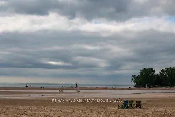 Photo 35 of Unit 117, 9 Boardwalk Drive, Toronto, The Beaches — HOMEH