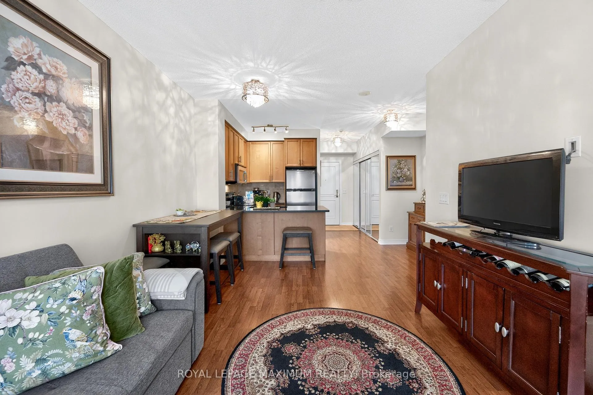 Photo 16 of Unit 914, 9245 Jane Street, Vaughan, Maple — HOMEH