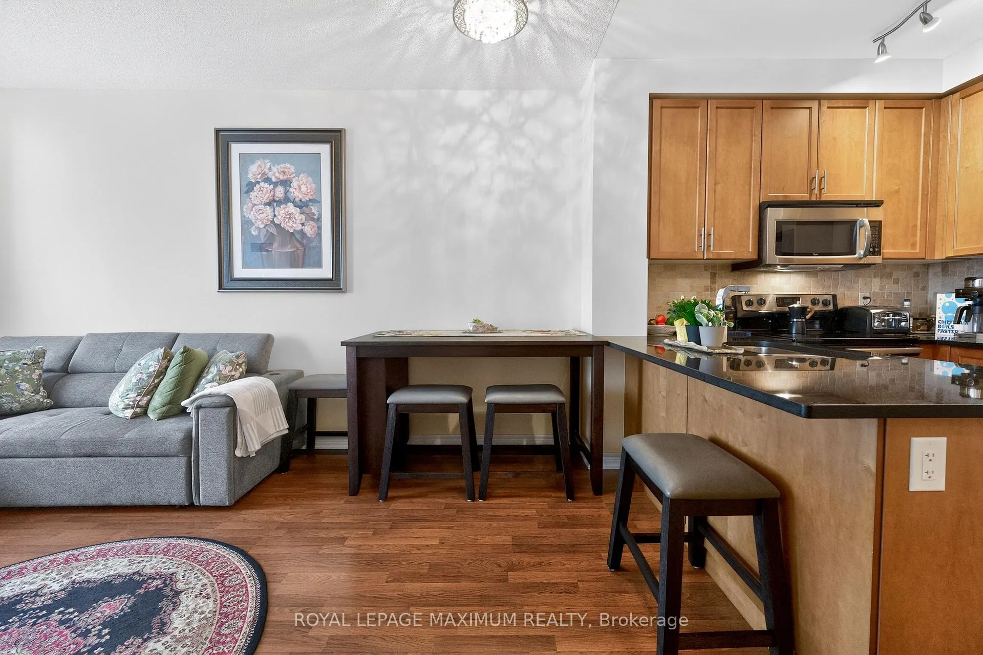 Photo 21 of Unit 914, 9245 Jane Street, Vaughan, Maple — HOMEH