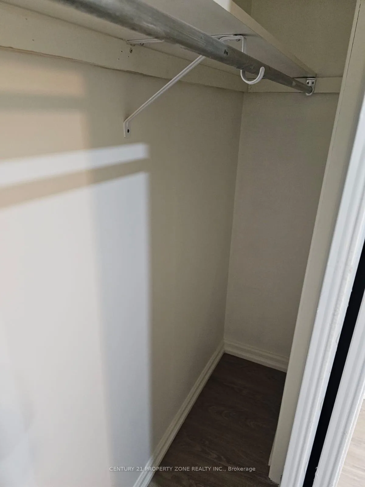 Photo 11 of 11 Chalkfarm Crescent, Brampton, Northwest Sandalwood Parkway — HOMEH
