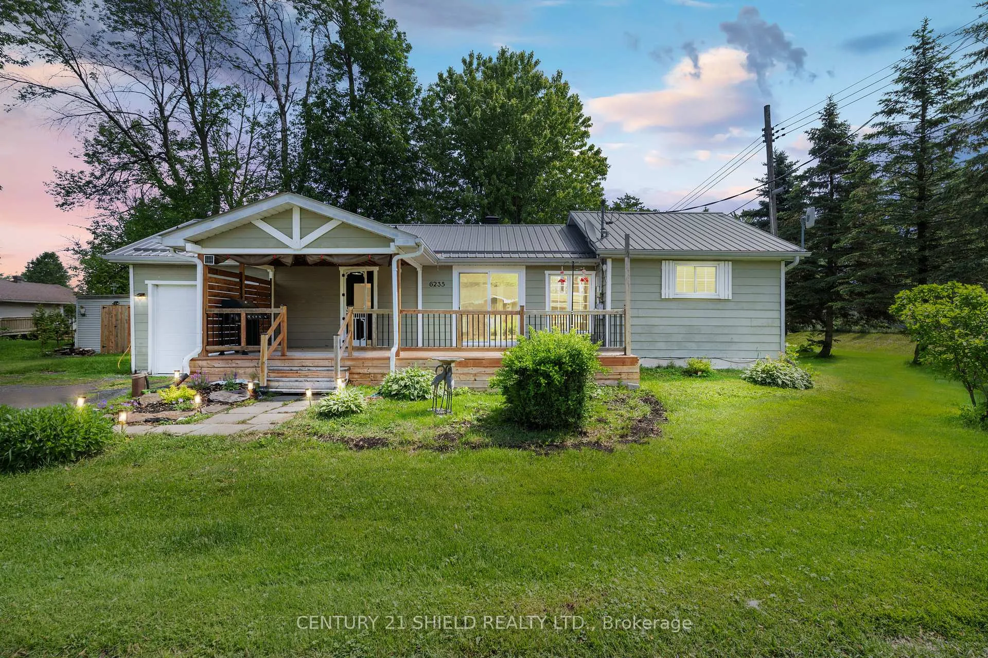 Photo 2 of 6235 Maple Avenue, South Glengarry, South Glengarry (Lancaster) Twp — HOMEH