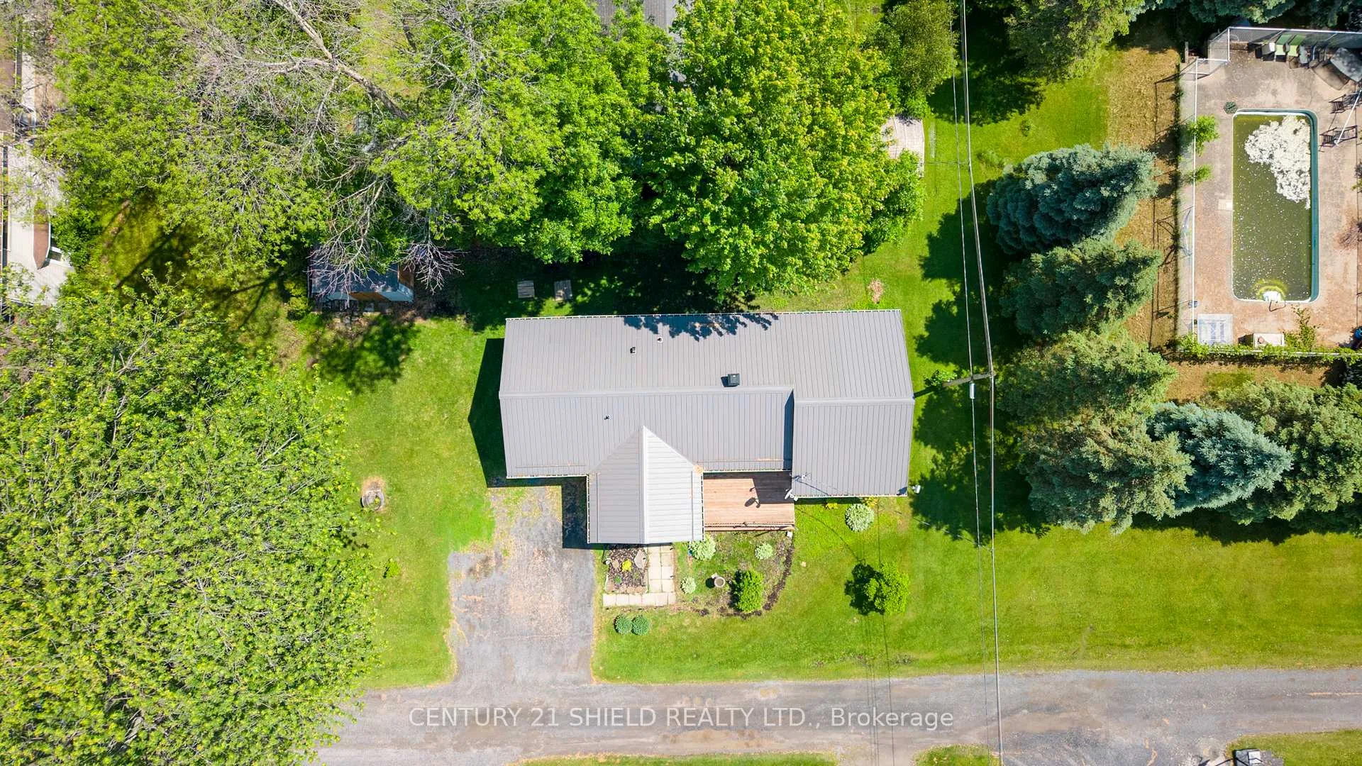Photo 12 of 6235 Maple Avenue, South Glengarry, South Glengarry (Lancaster) Twp — HOMEH