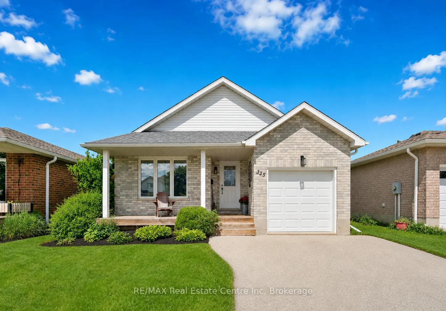 Photo 1 of 325 Tait Crescent, Centre Wellington, Fergus — HOMEH