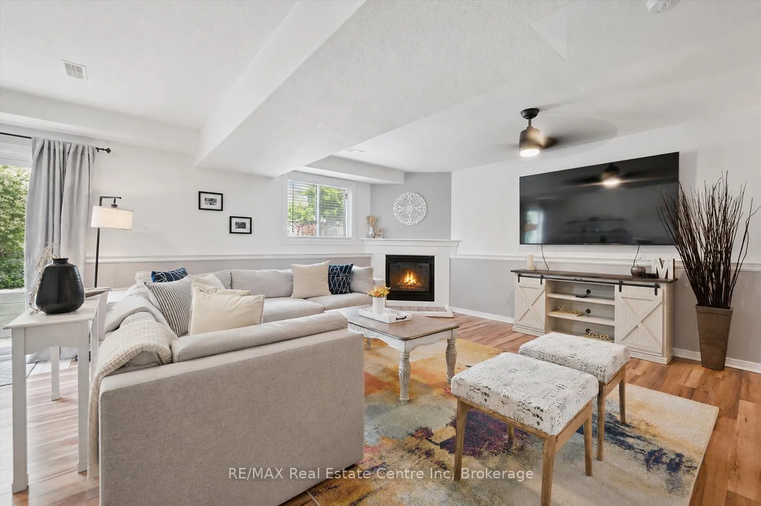Photo 9 of 325 Tait Crescent, Centre Wellington, Fergus — HOMEH