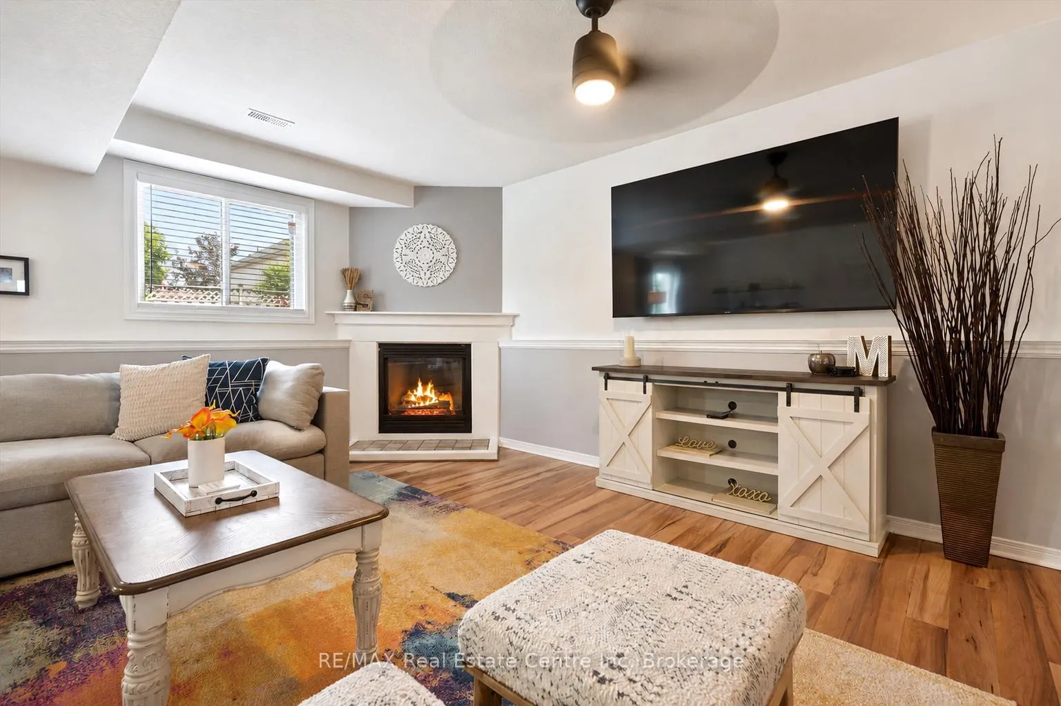 Photo 10 of 325 Tait Crescent, Centre Wellington, Fergus — HOMEH