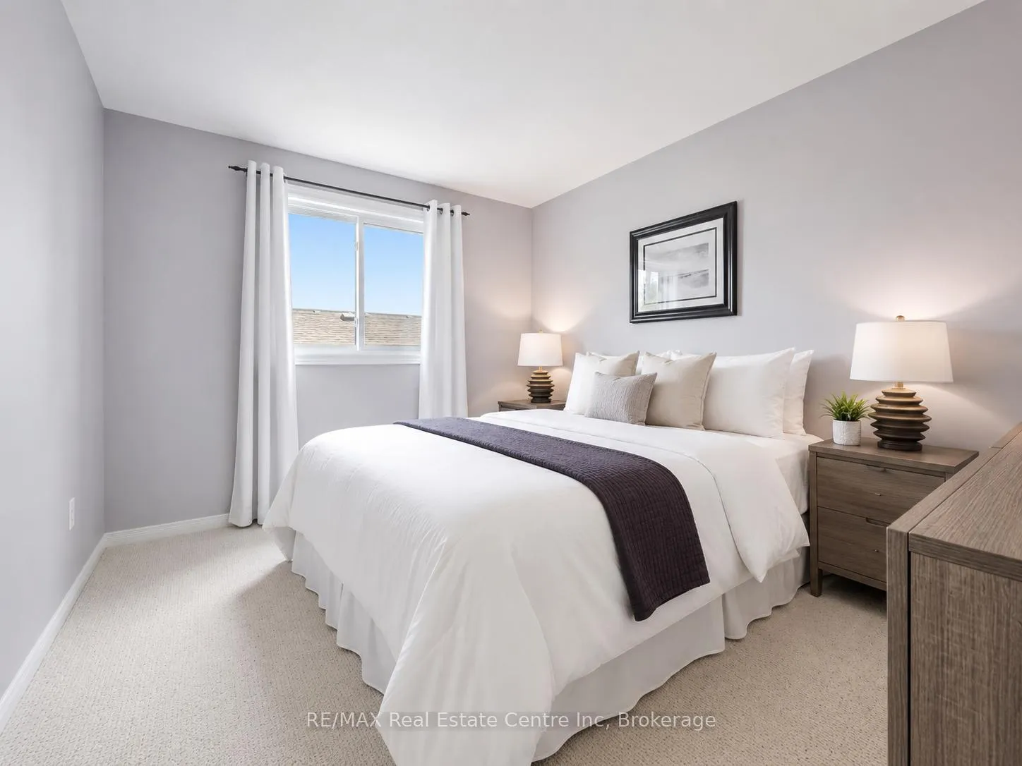 Photo 17 of 325 Tait Crescent, Centre Wellington, Fergus — HOMEH