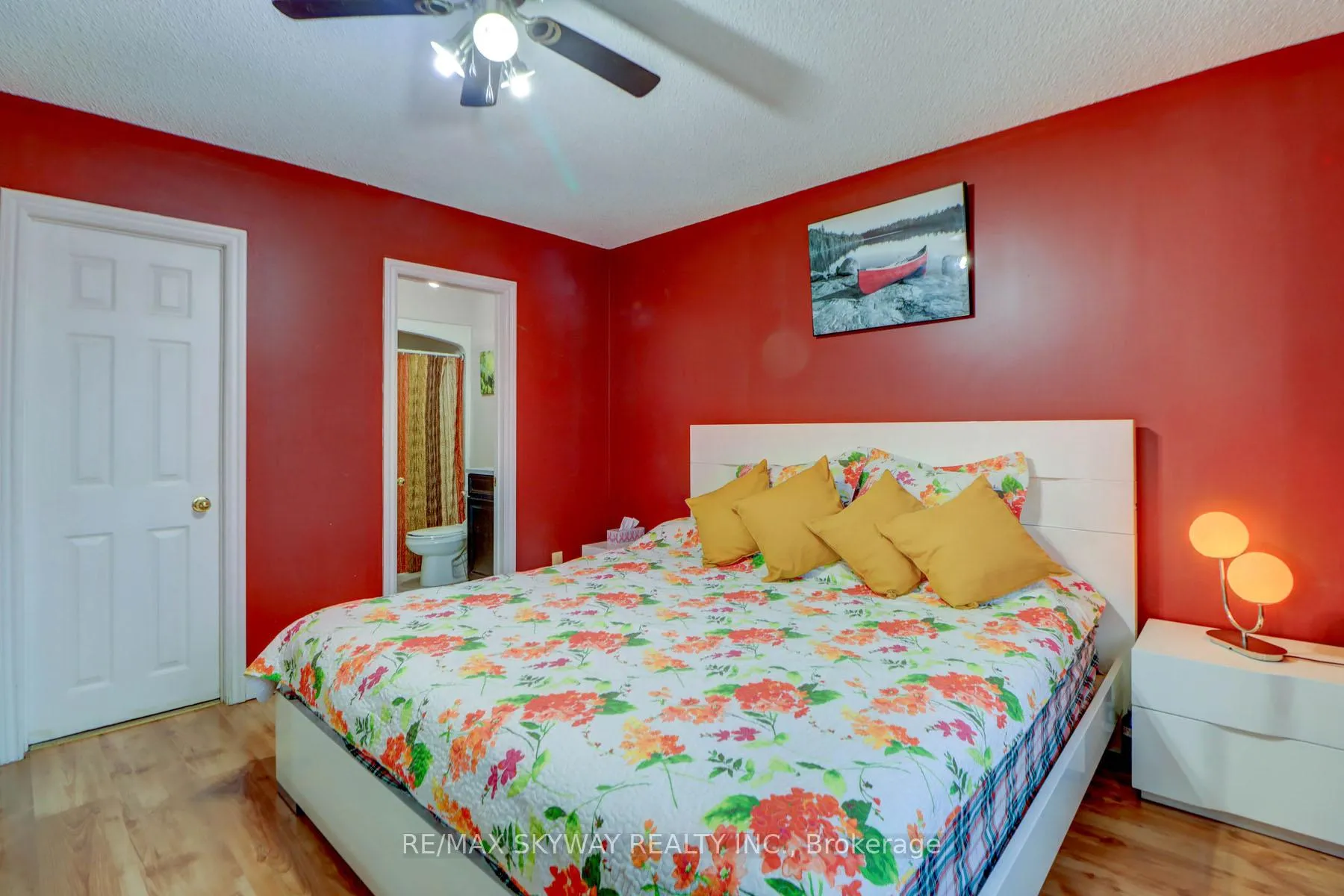 Photo 13 of 282B Brock Street W, Uxbridge — HOMEH