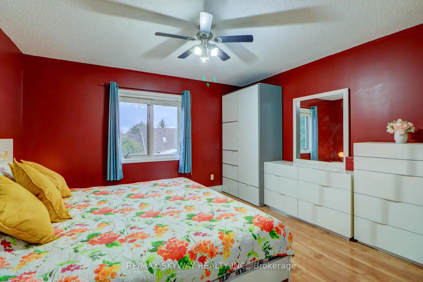 Photo 16 of 282B Brock Street W, Uxbridge — HOMEH