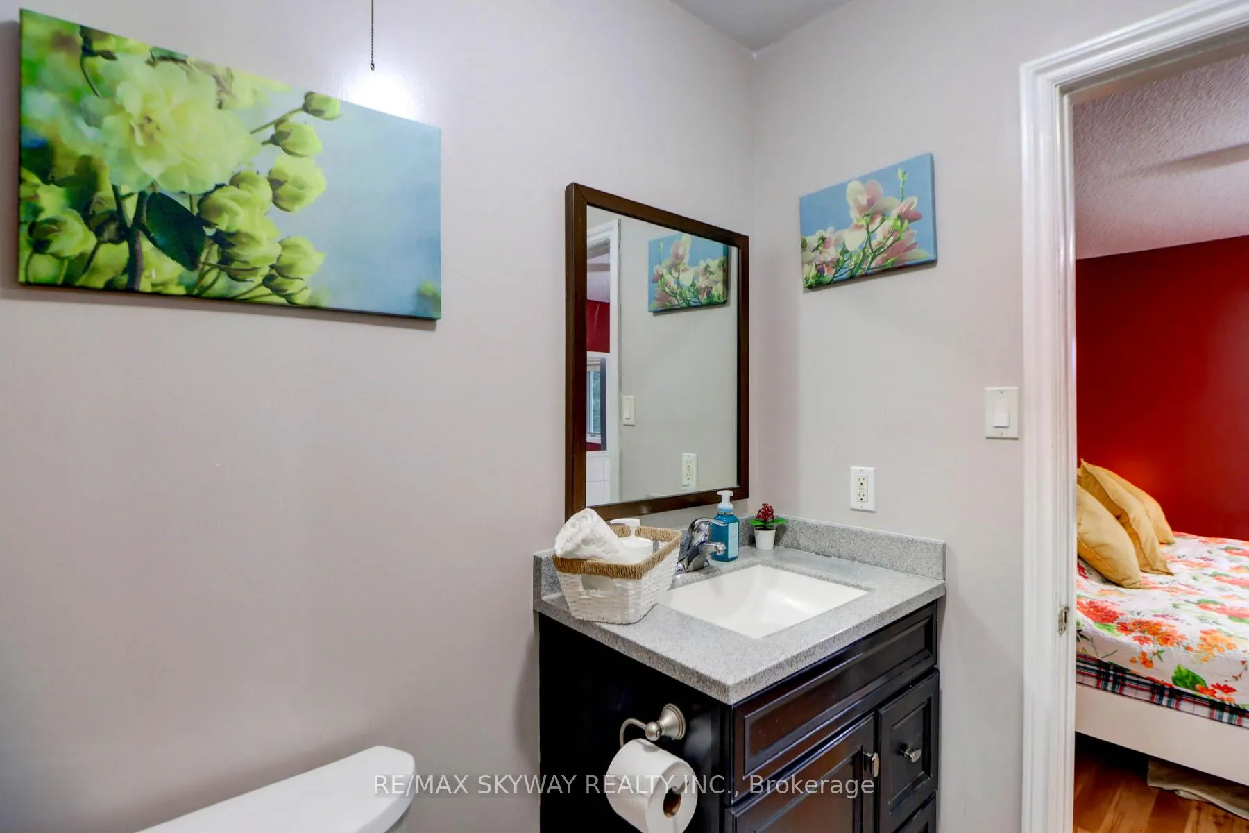 Photo 19 of 282B Brock Street W, Uxbridge — HOMEH