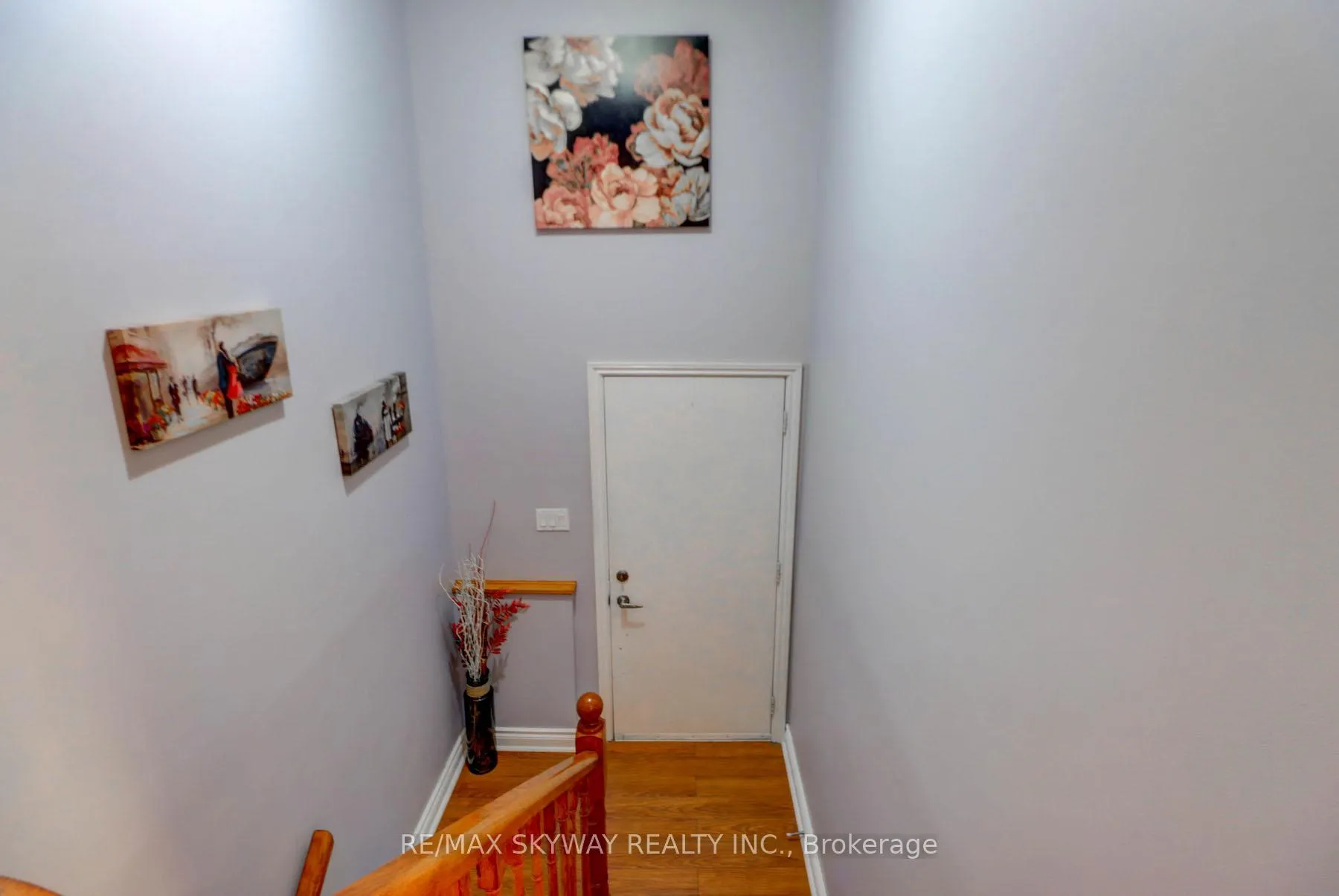 Photo 20 of 282B Brock Street W, Uxbridge — HOMEH