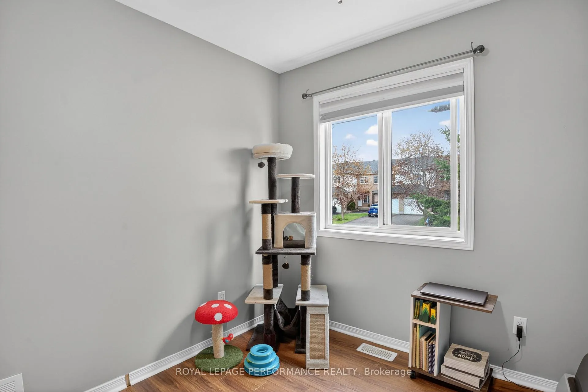 Photo 23 of 68 Lafleche Boulevard, Casselman, Casselman — HOMEH