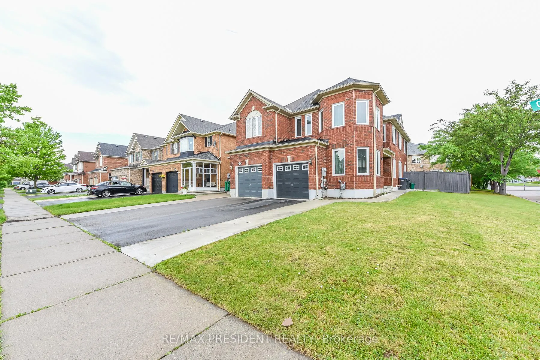 Photo 1 of 26 Levida Street, Brampton, Vales of Castlemore — HOMEH