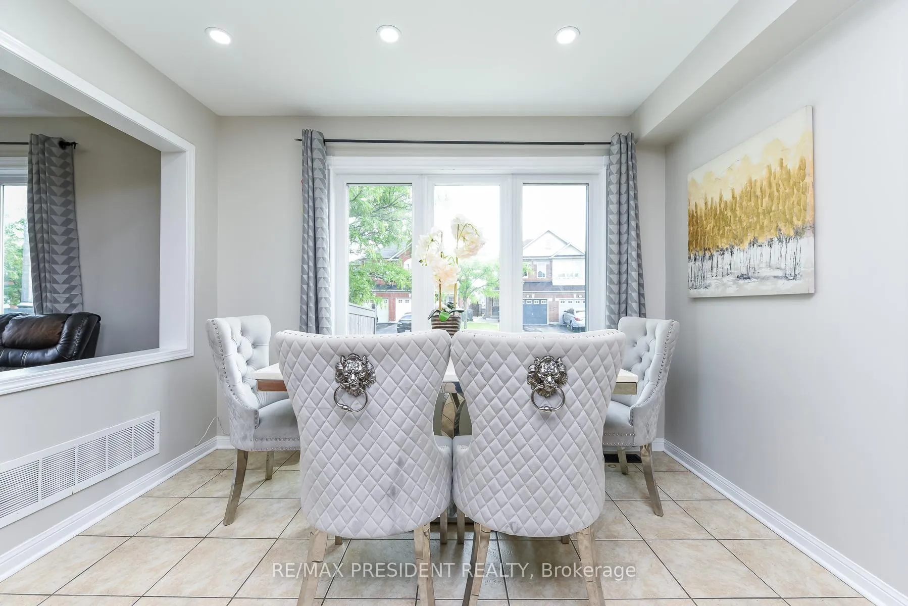 Photo 19 of 26 Levida Street, Brampton, Vales of Castlemore — HOMEH