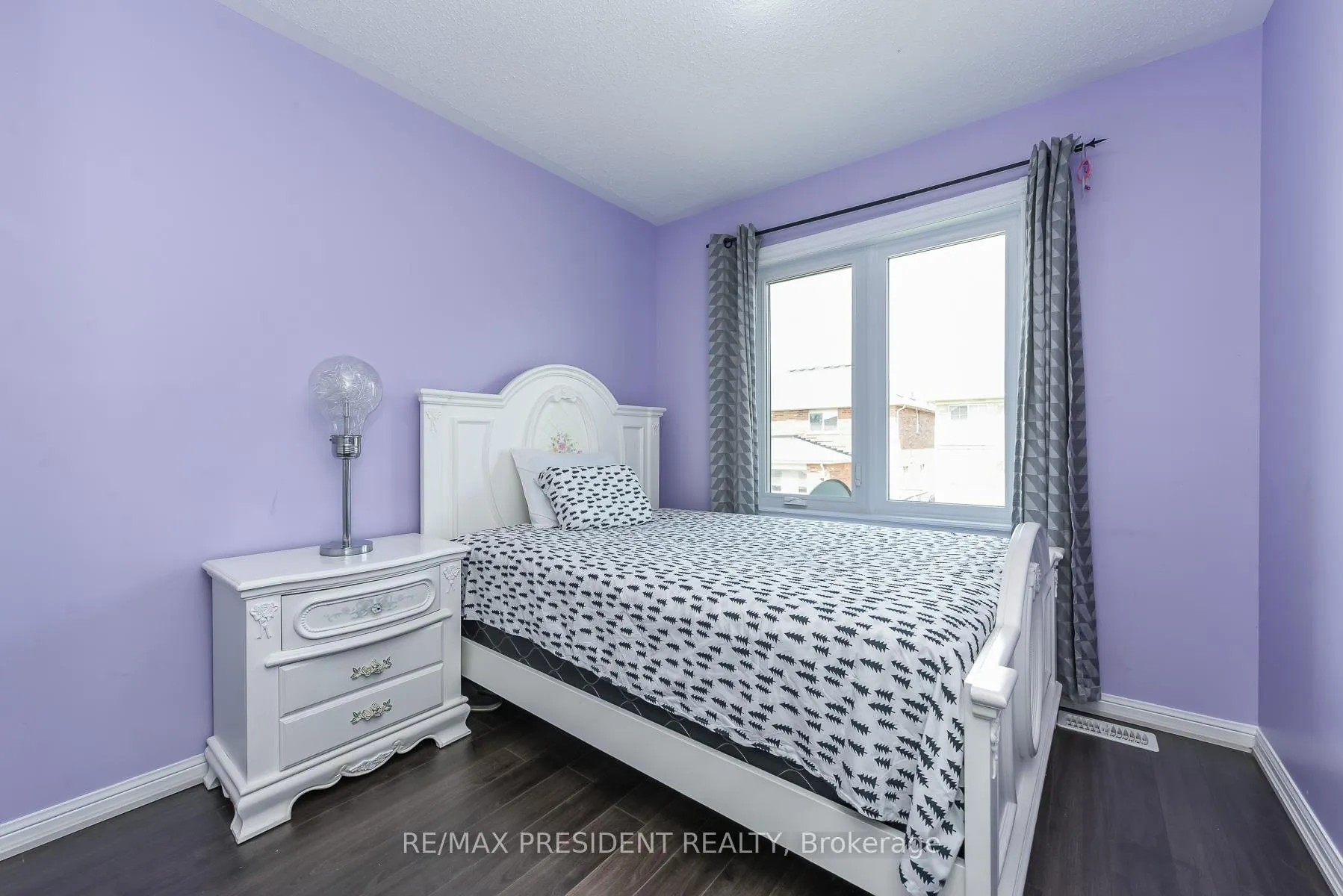 Photo 38 of 26 Levida Street, Brampton, Vales of Castlemore — HOMEH