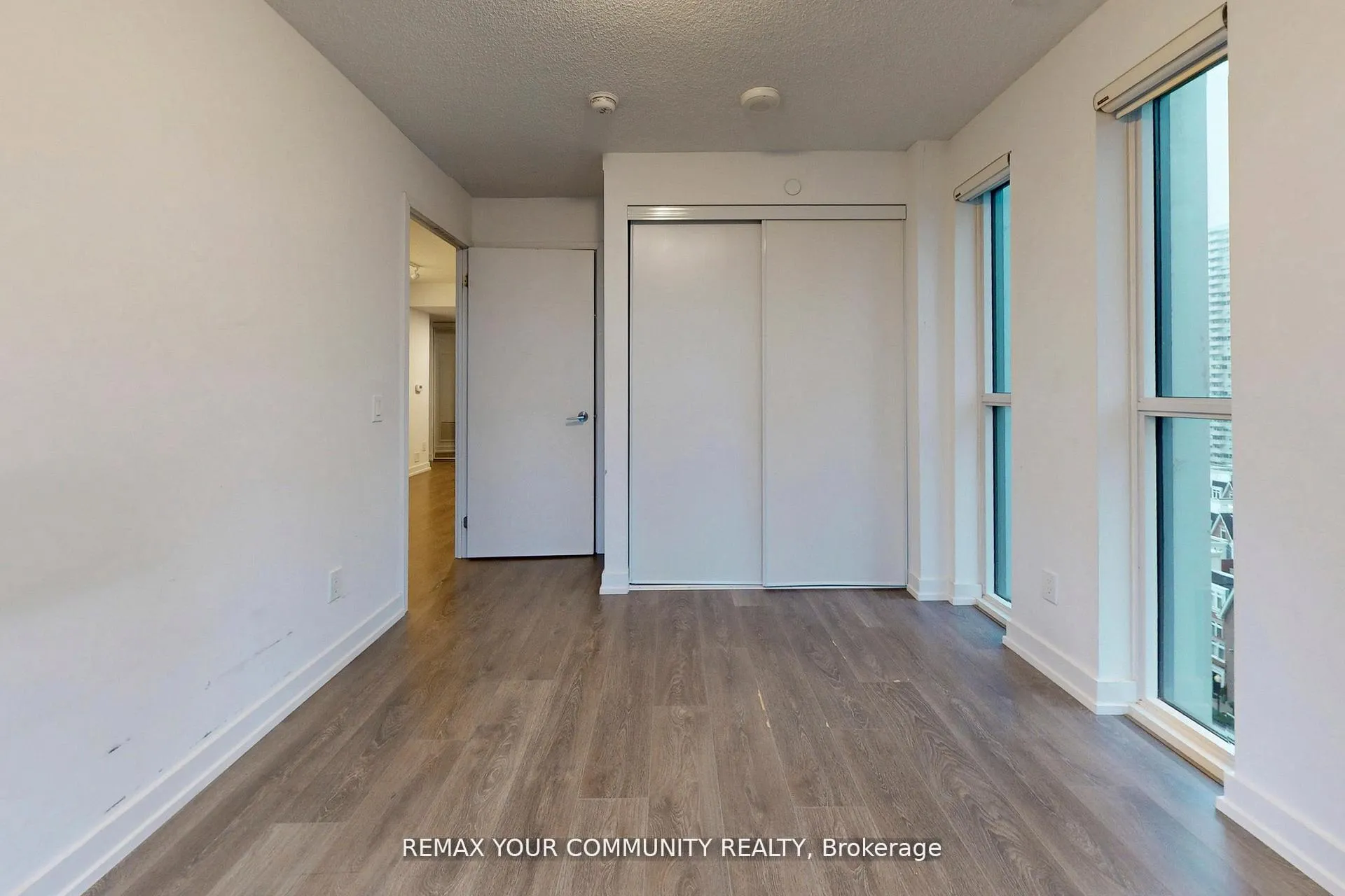 Photo 22 of Unit 1005, 125 Redpath Avenue, Toronto, Mount Pleasant East — HOMEH