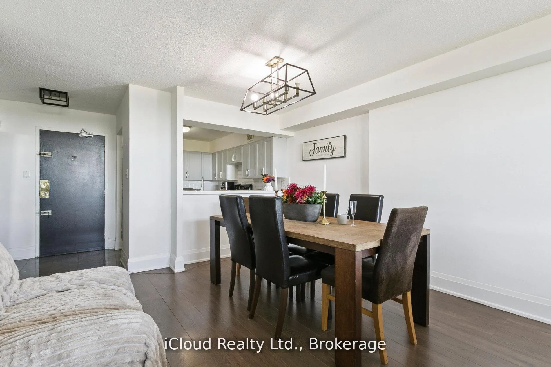 Photo 8 of Unit 1108, 238 Albion Road, Etobicoke, Elms-Old Rexdale — HOMEH