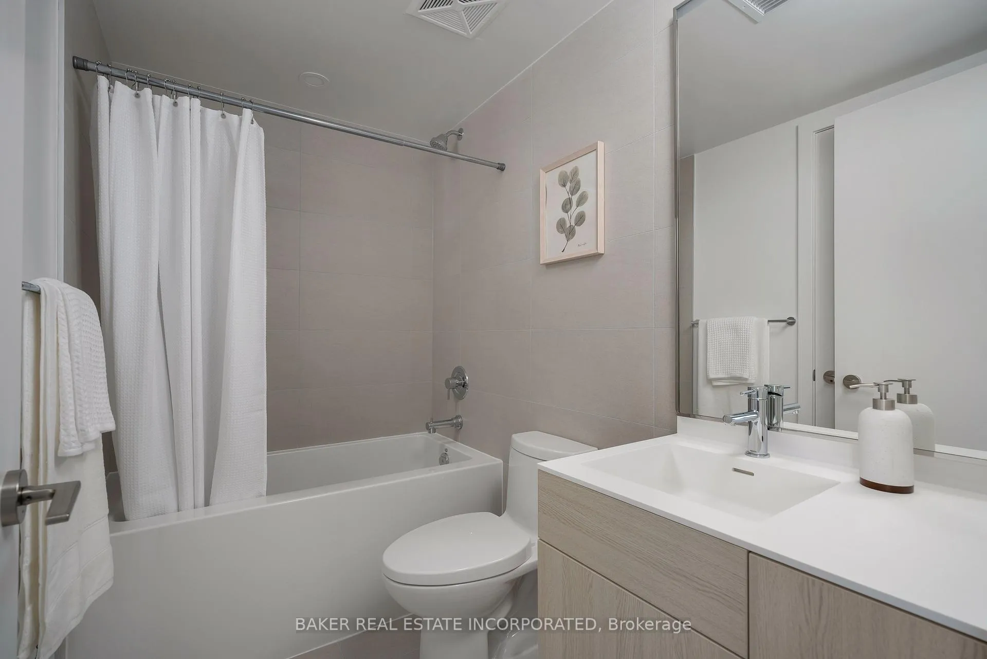 Photo 10 of Unit 508, 28 Eastern Avenue, Toronto, Moss Park — HOMEH
