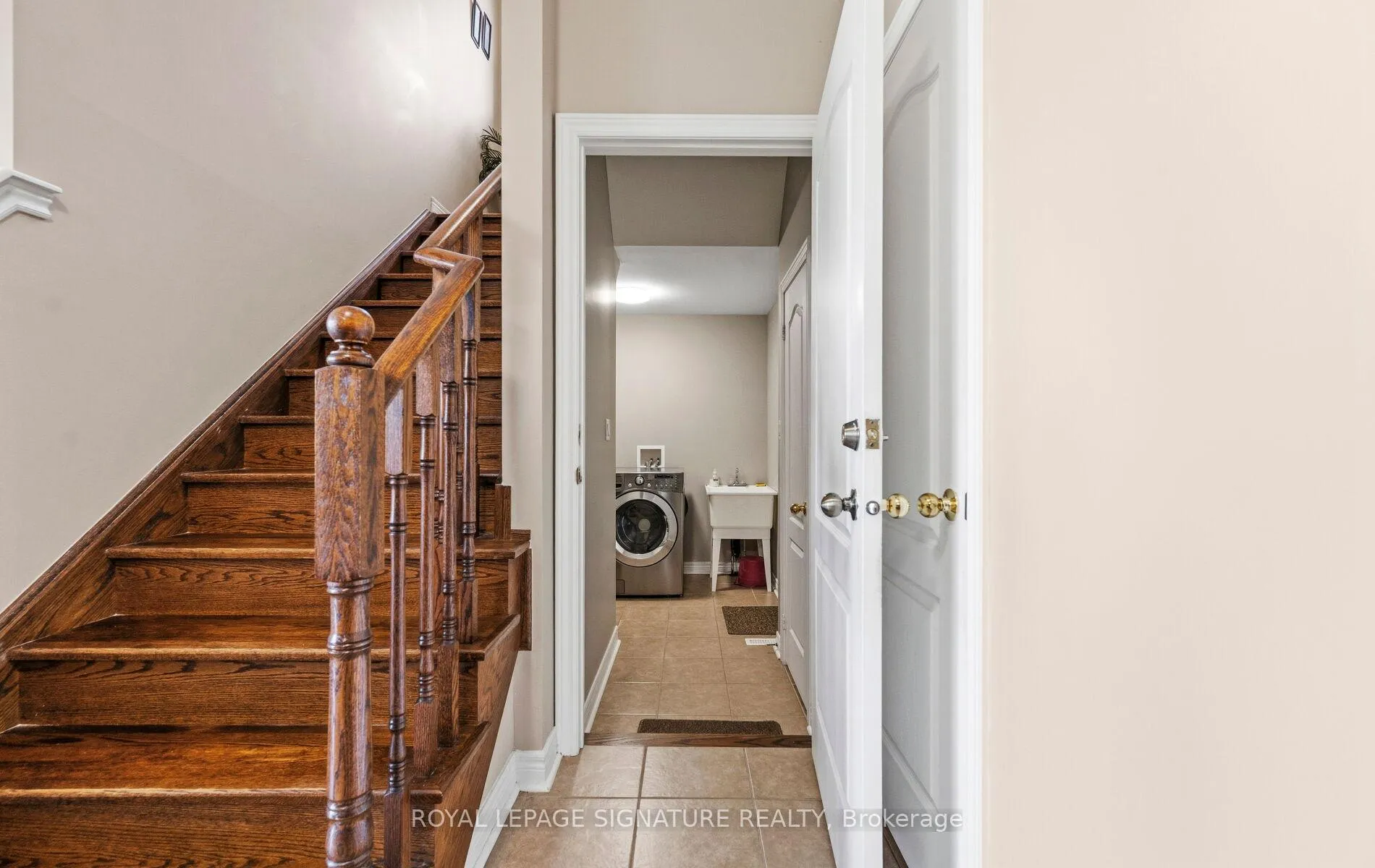 Photo 16 of 476 Nairn Circle, Milton, Scott — HOMEH