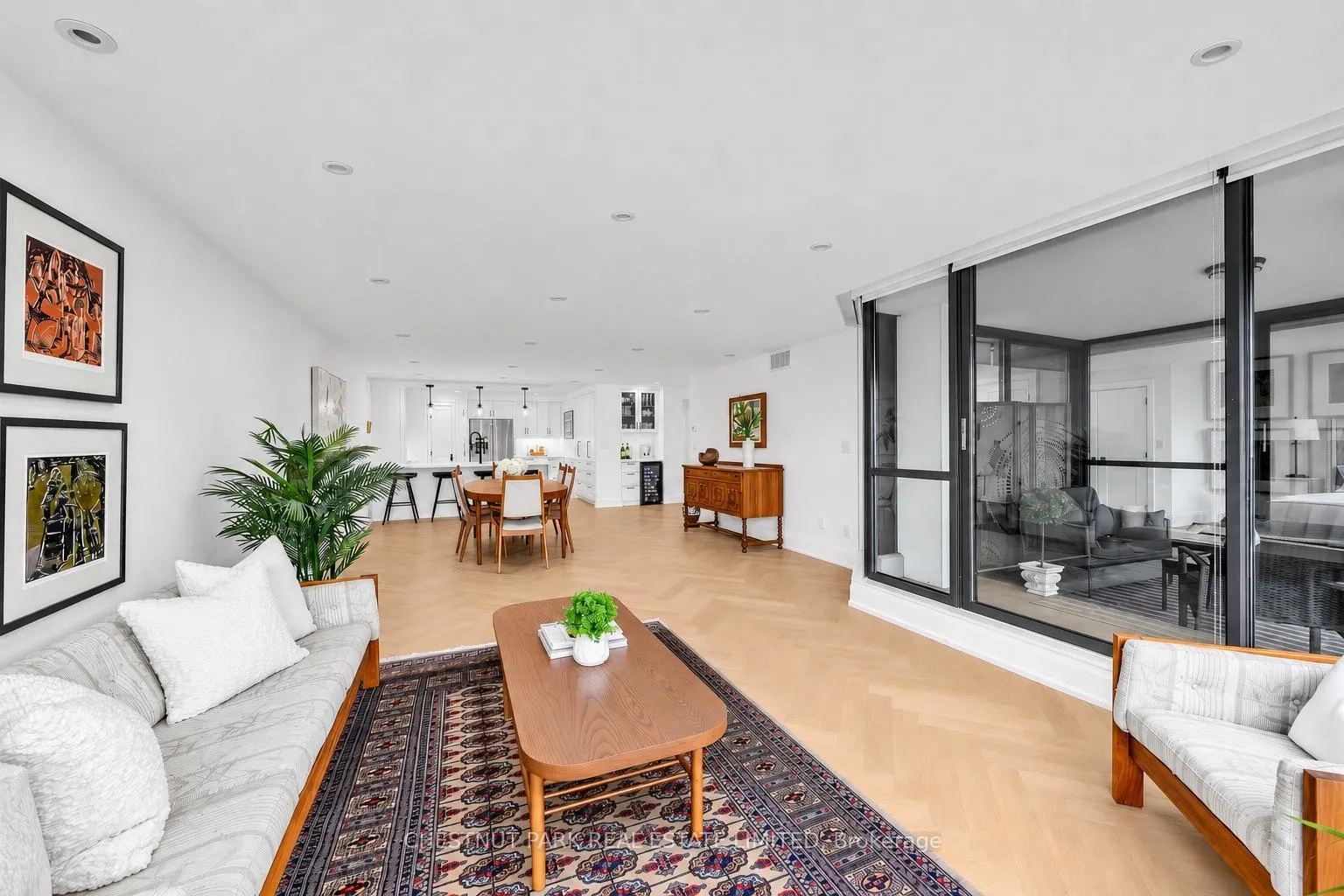 Photo 20 of Unit PH 405, 2545 Bloor Street W, Toronto, High Park-Swansea — HOMEH