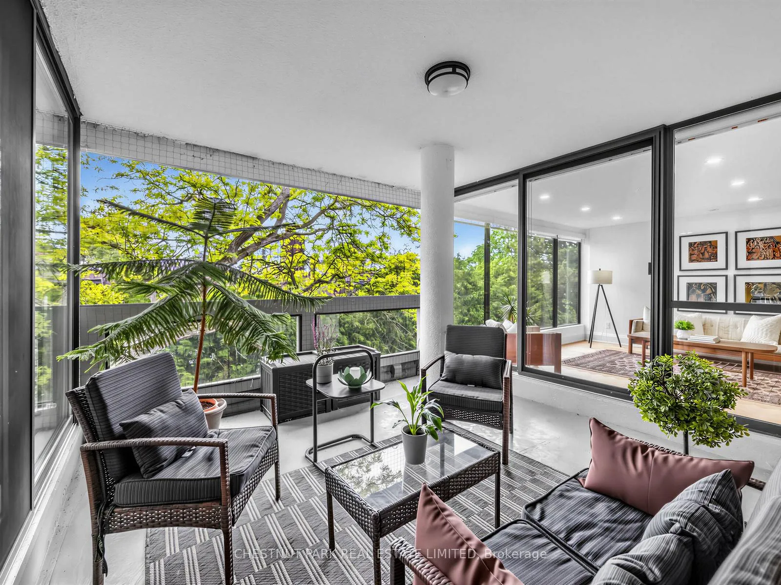 Photo 26 of Unit PH 405, 2545 Bloor Street W, Toronto, High Park-Swansea — HOMEH