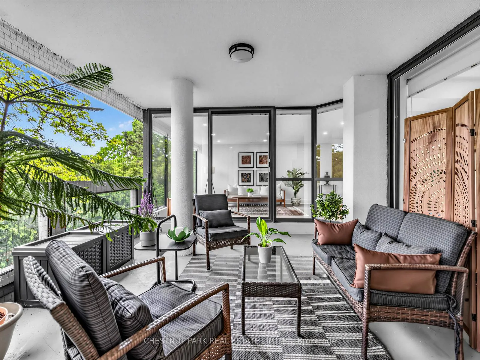 Photo 27 of Unit PH 405, 2545 Bloor Street W, Toronto, High Park-Swansea — HOMEH