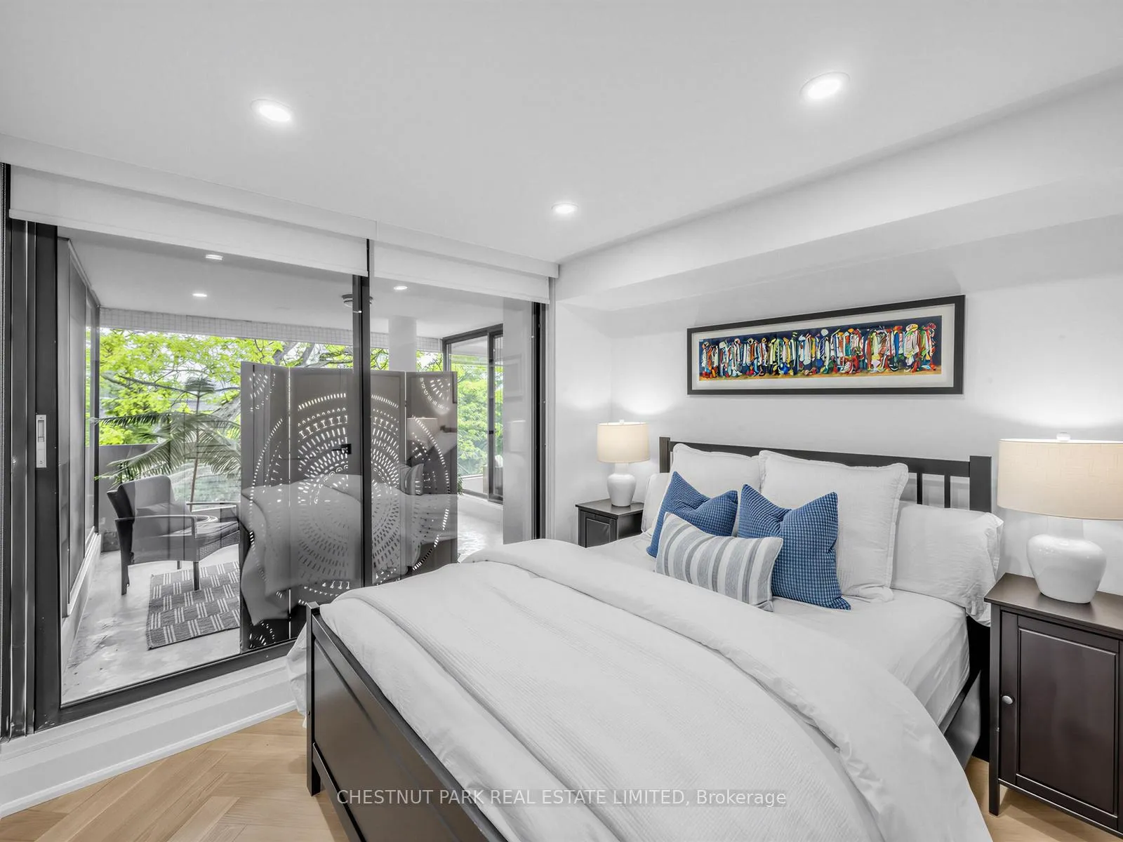 Photo 45 of Unit PH 405, 2545 Bloor Street W, Toronto, High Park-Swansea — HOMEH