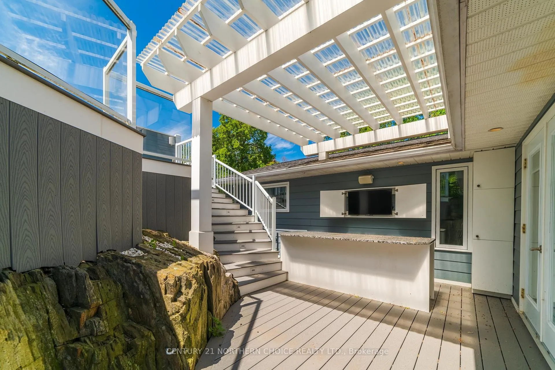 Photo 6 of 316 Belle Avenue, Kenora, Keewatin — HOMEH