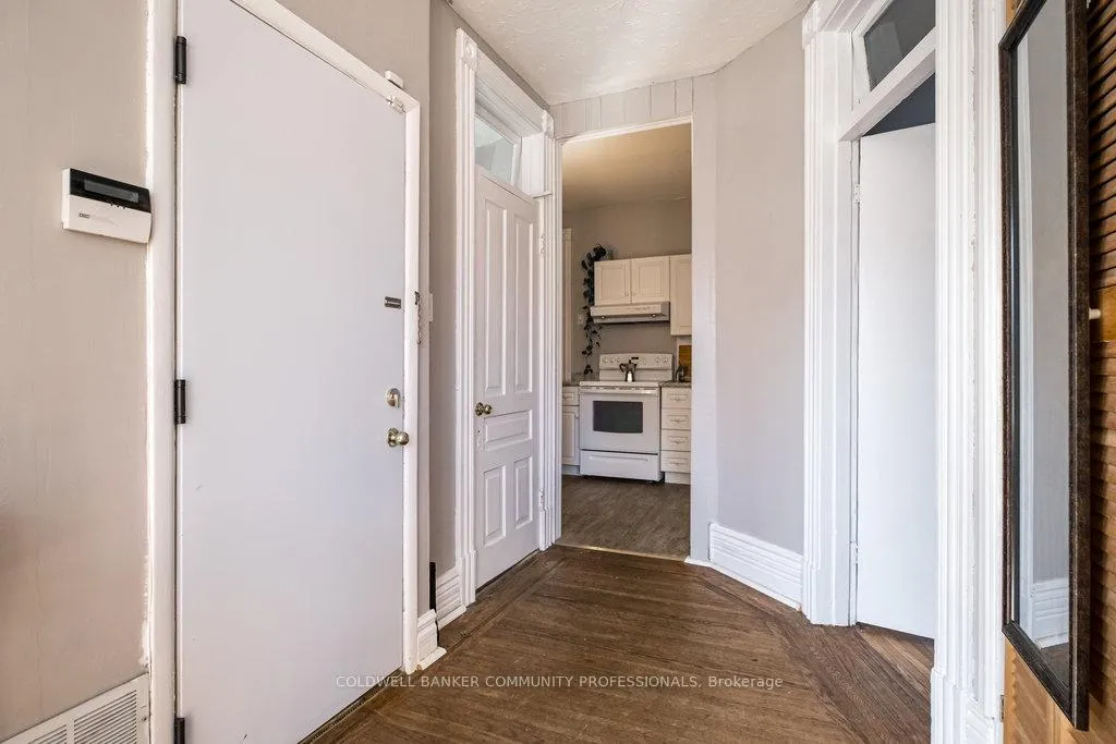 Photo 19 of 270 Queen Street S, Hamilton, Kirkendall — HOMEH