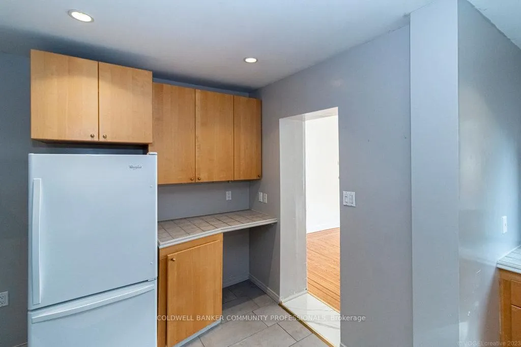 Photo 39 of 270 Queen Street S, Hamilton, Kirkendall — HOMEH