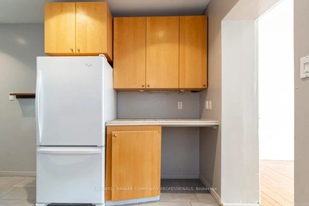 Photo 42 of 270 Queen Street S, Hamilton, Kirkendall — HOMEH
