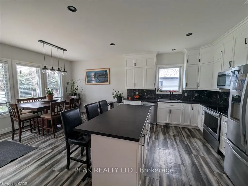 Photo 7 of 38812 Vienna Street, Bluewater, Stanley — HOMEH