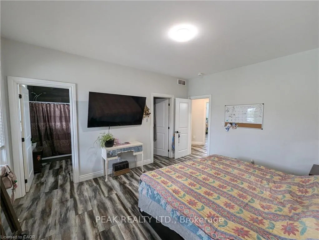 Photo 9 of 38812 Vienna Street, Bluewater, Stanley — HOMEH