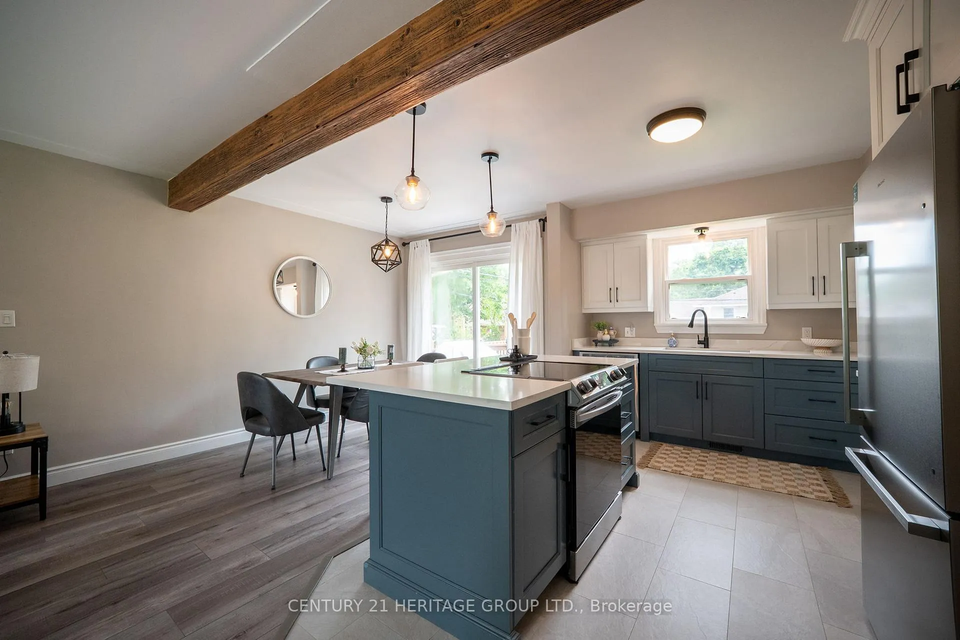 Photo 19 of 9 Kingslea Drive, Hamilton, Huntington — HOMEH
