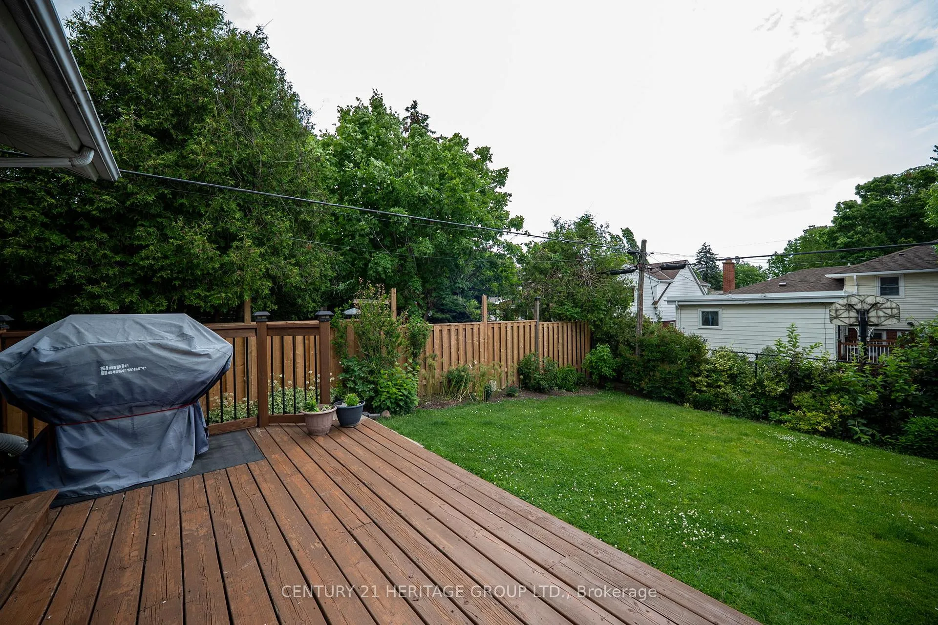 Photo 42 of 9 Kingslea Drive, Hamilton, Huntington — HOMEH