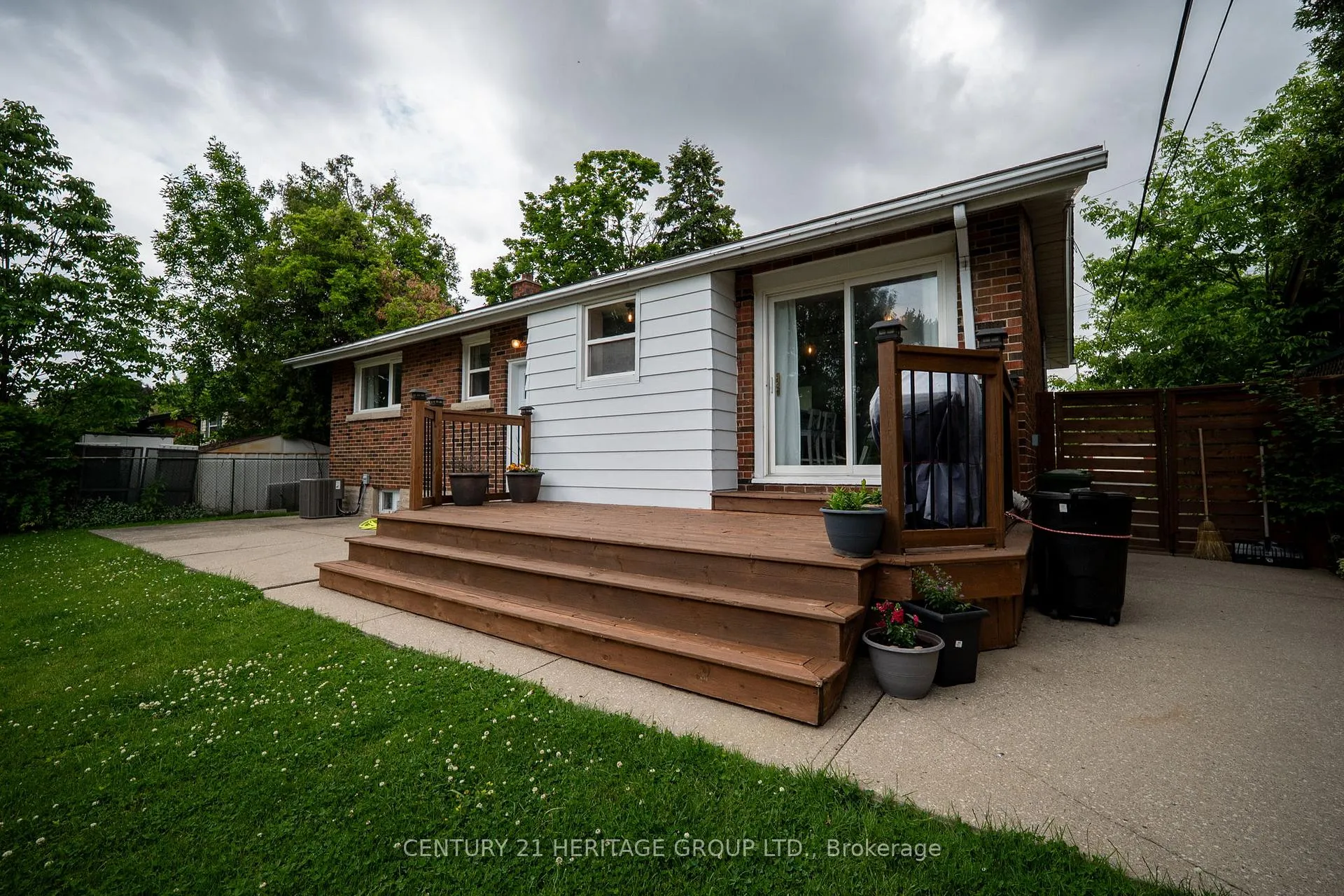 Photo 44 of 9 Kingslea Drive, Hamilton, Huntington — HOMEH