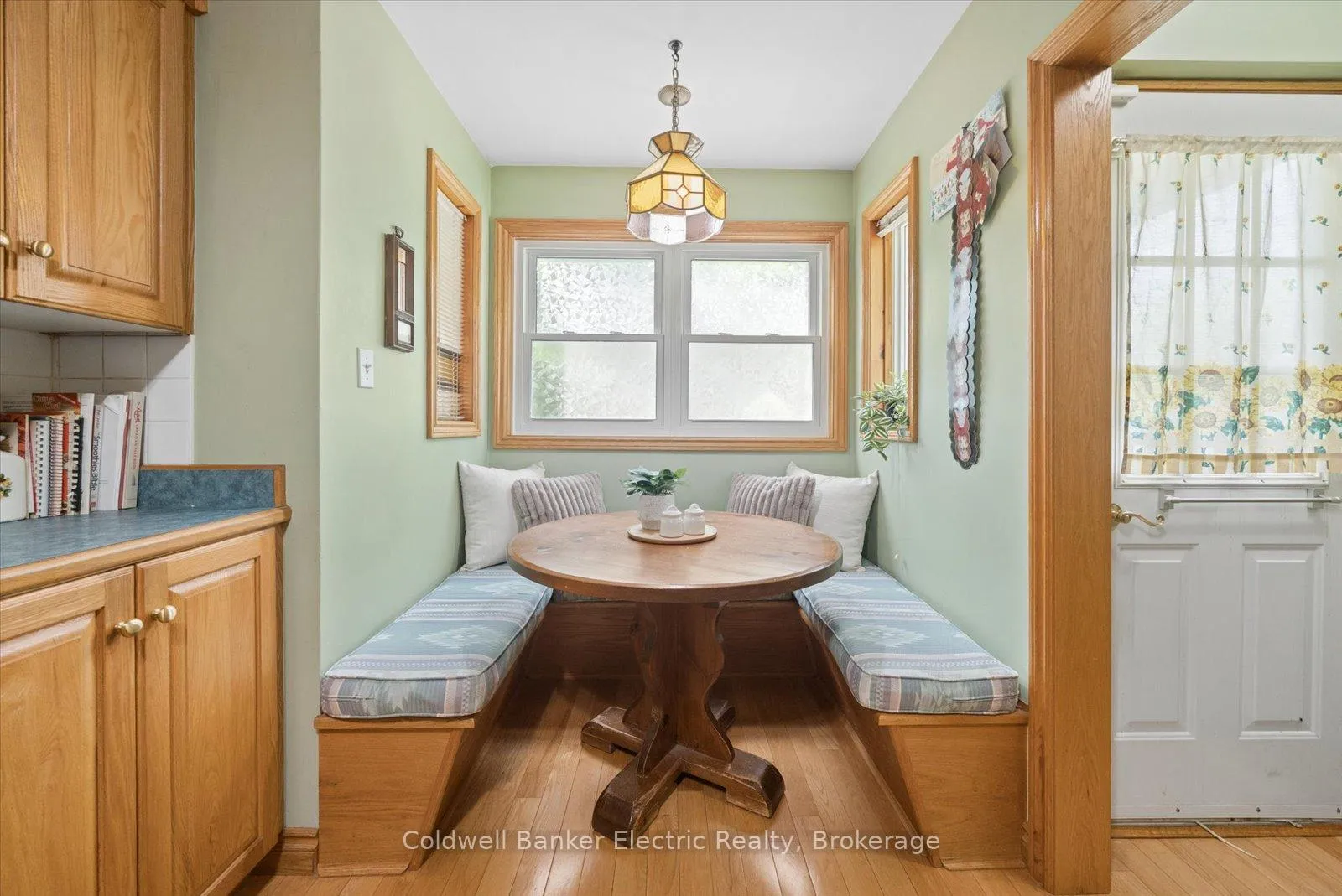 Photo 19 of 1497 Mayfair Avenue, Peterborough, Monaghan Ward 2 — HOMEH