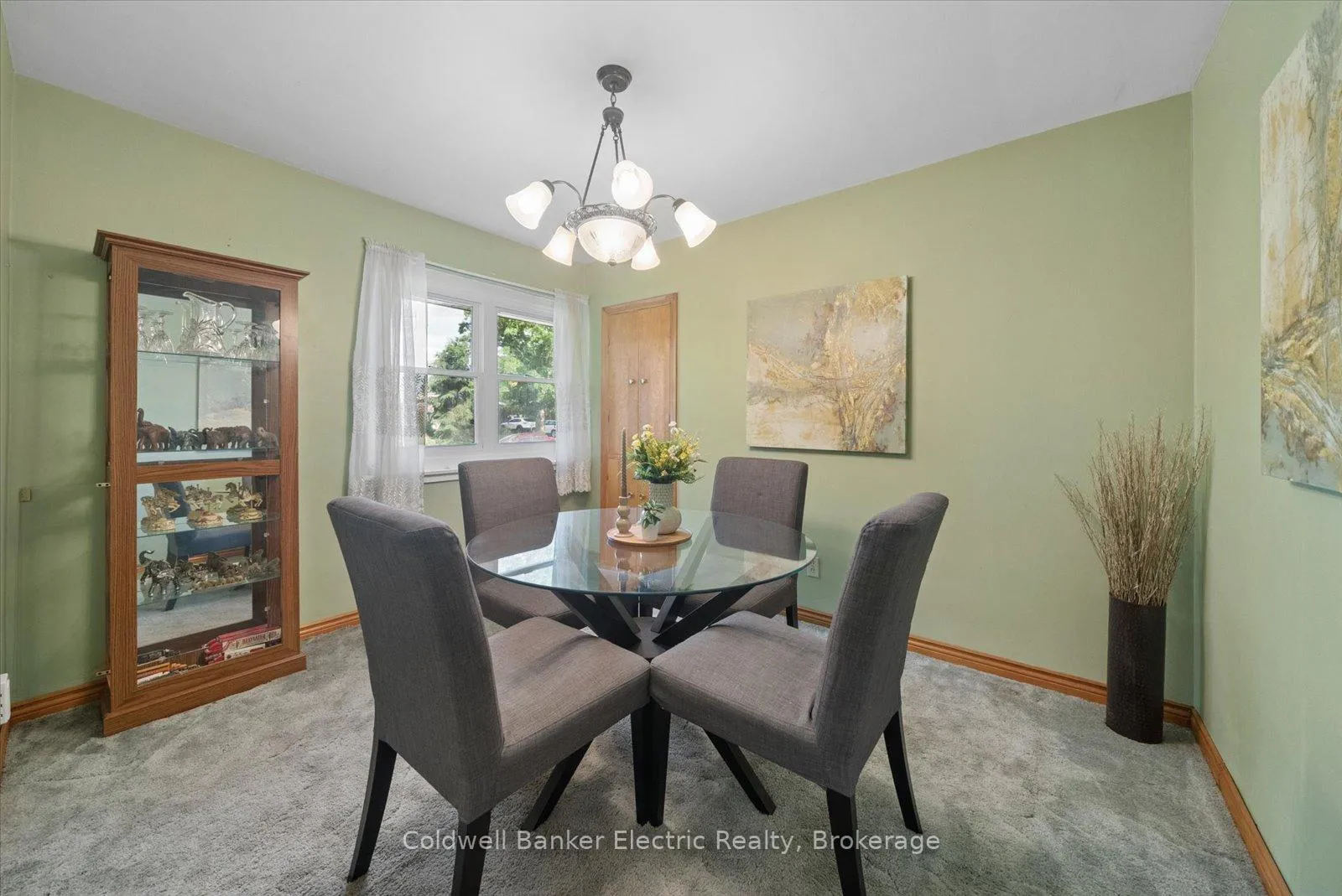 Photo 20 of 1497 Mayfair Avenue, Peterborough, Monaghan Ward 2 — HOMEH