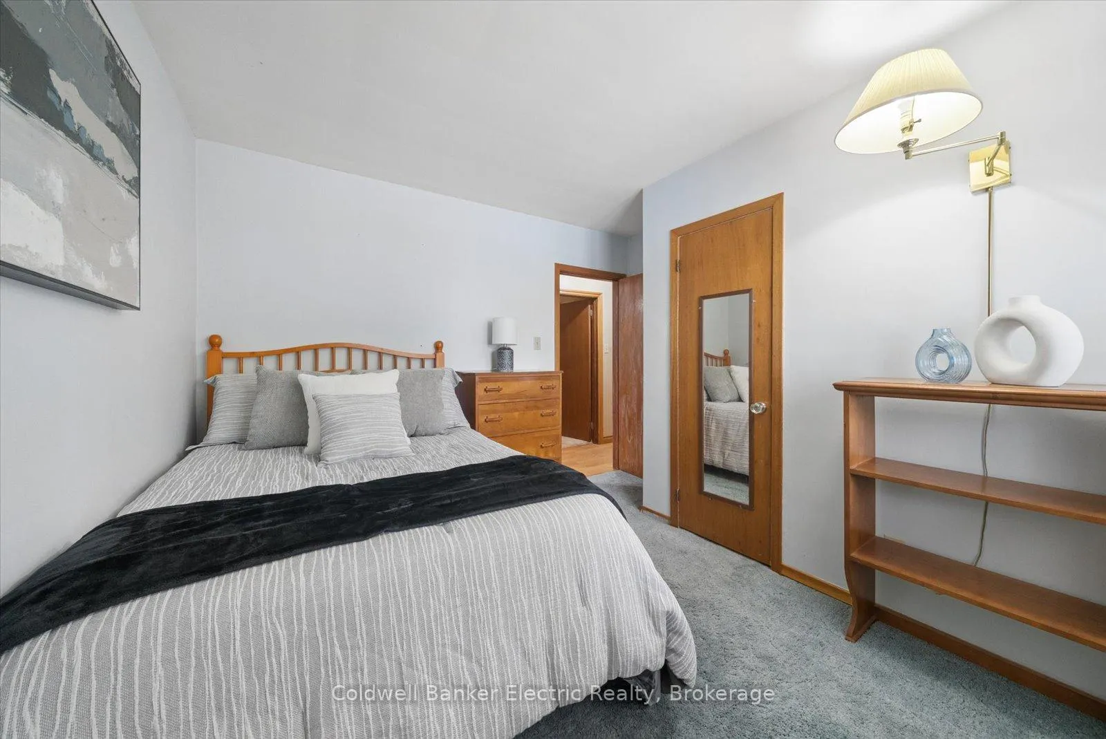 Photo 26 of 1497 Mayfair Avenue, Peterborough, Monaghan Ward 2 — HOMEH