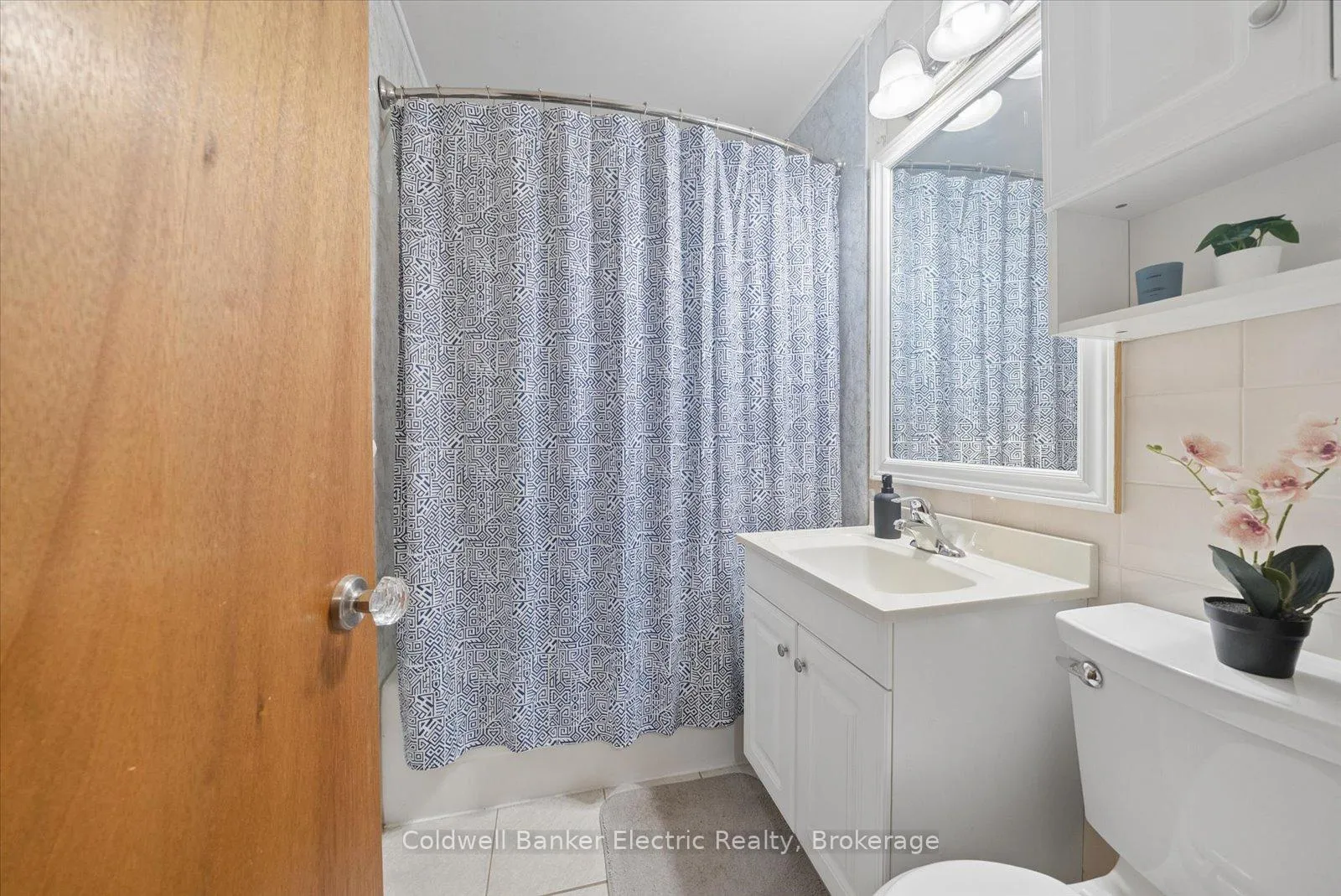 Photo 27 of 1497 Mayfair Avenue, Peterborough, Monaghan Ward 2 — HOMEH