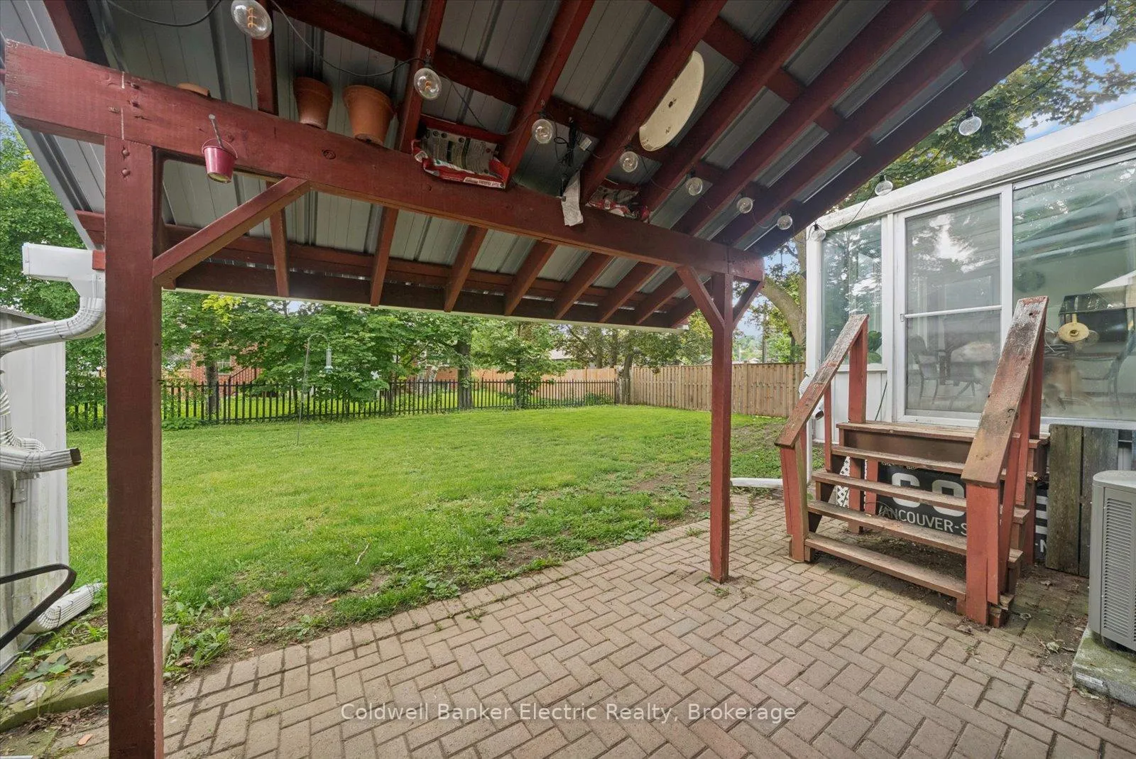 Photo 36 of 1497 Mayfair Avenue, Peterborough, Monaghan Ward 2 — HOMEH