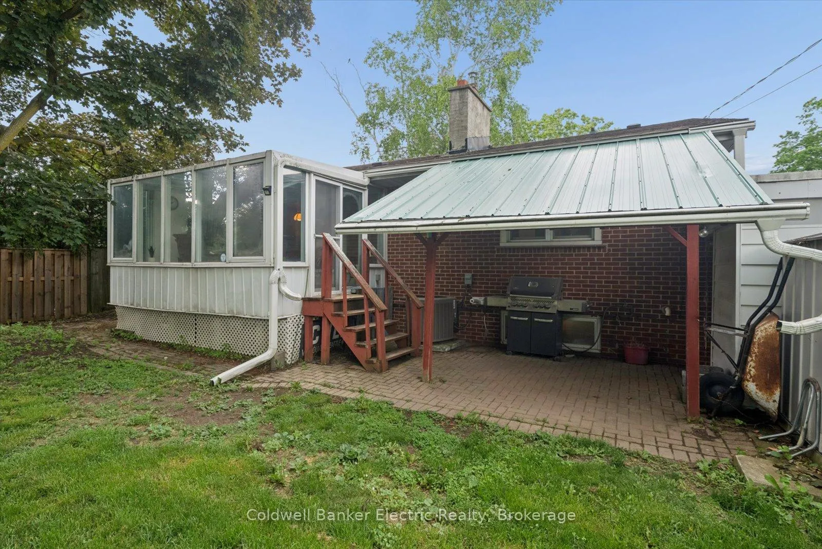 Photo 37 of 1497 Mayfair Avenue, Peterborough, Monaghan Ward 2 — HOMEH