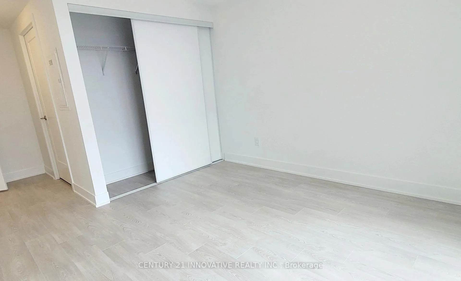 Photo 15 of Unit 618, 2545 Simcoe Street N, Oshawa, Windfields — HOMEH