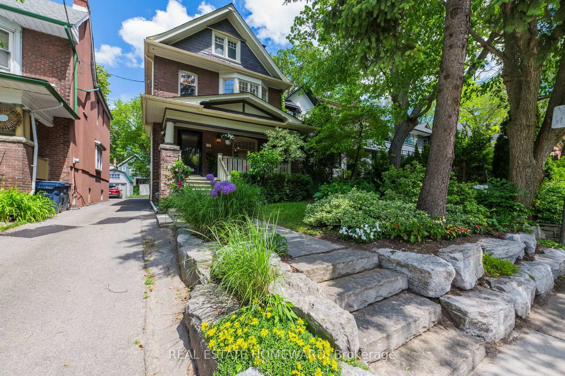 Photo 2 of 151 Waverley Road, Toronto, The Beaches — HOMEH