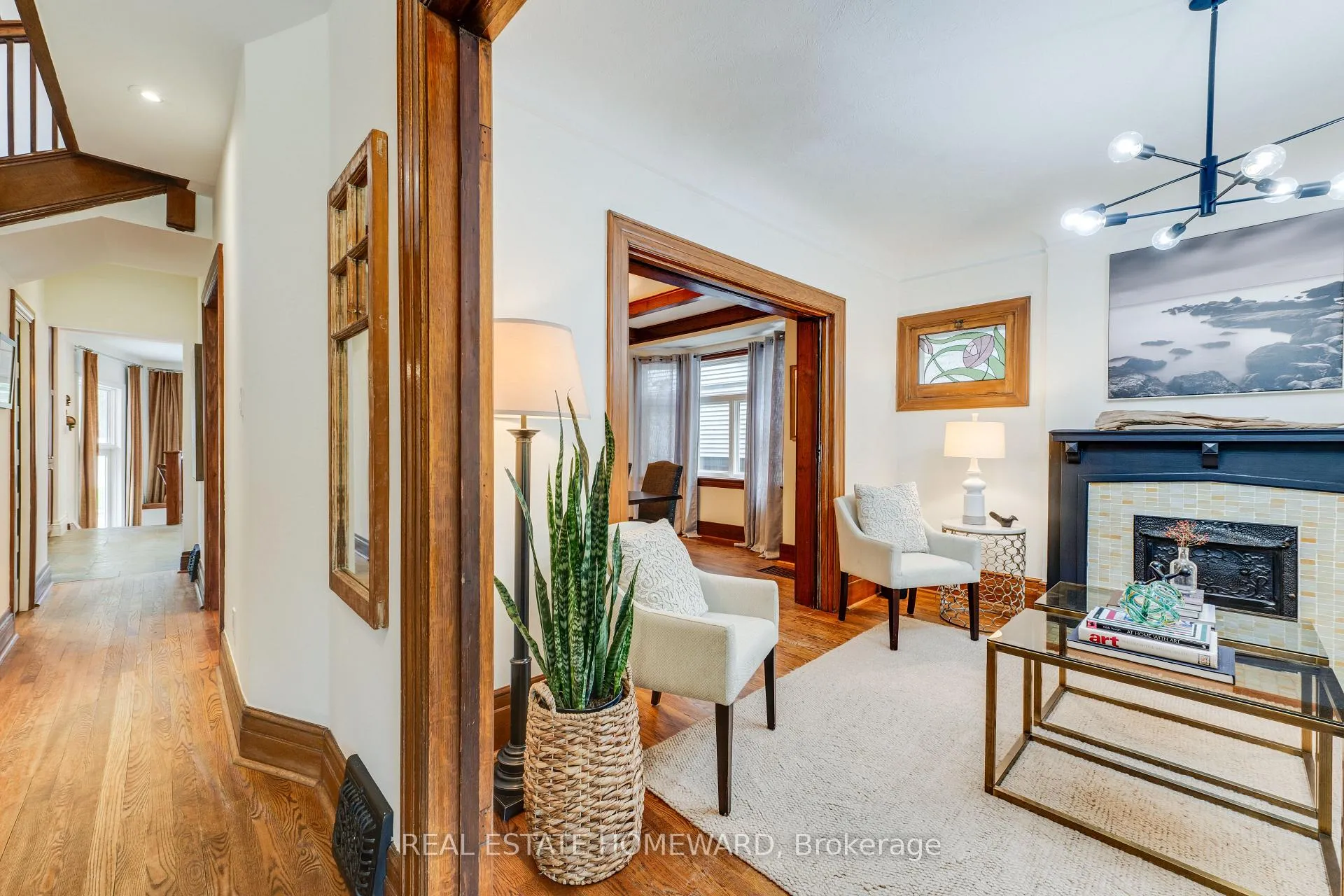 Photo 8 of 151 Waverley Road, Toronto, The Beaches — HOMEH