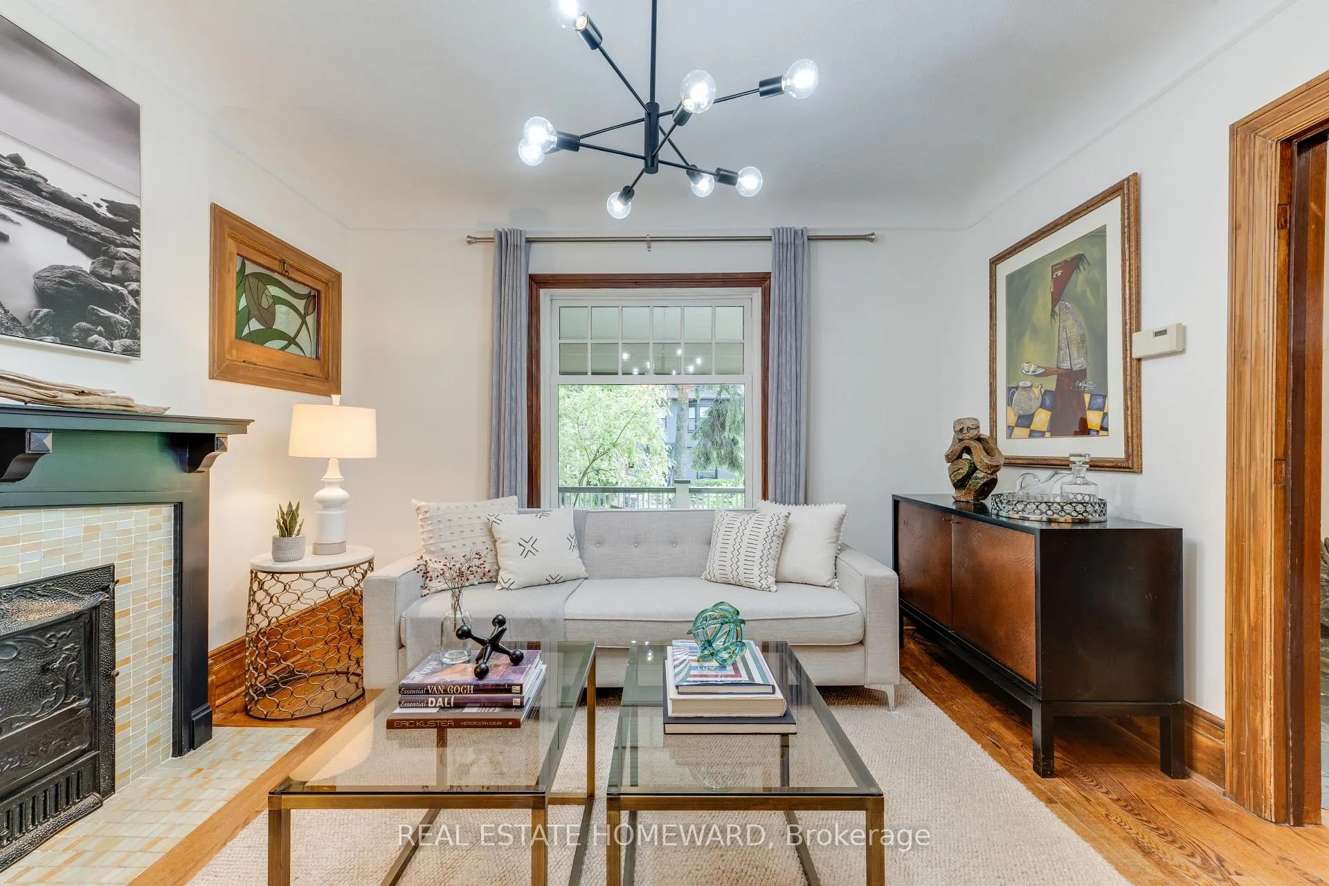 Photo 11 of 151 Waverley Road, Toronto, The Beaches — HOMEH