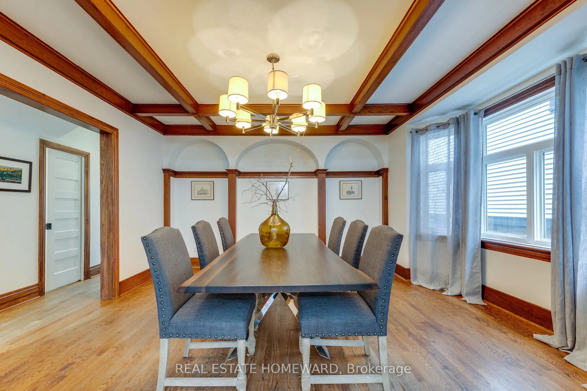 Photo 15 of 151 Waverley Road, Toronto, The Beaches — HOMEH