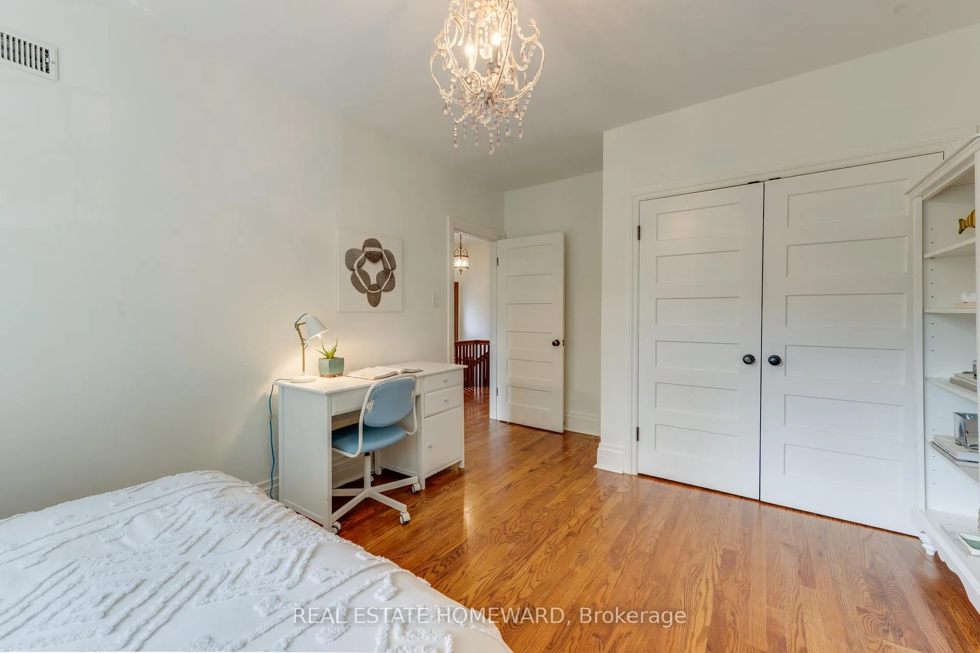 Photo 32 of 151 Waverley Road, Toronto, The Beaches — HOMEH