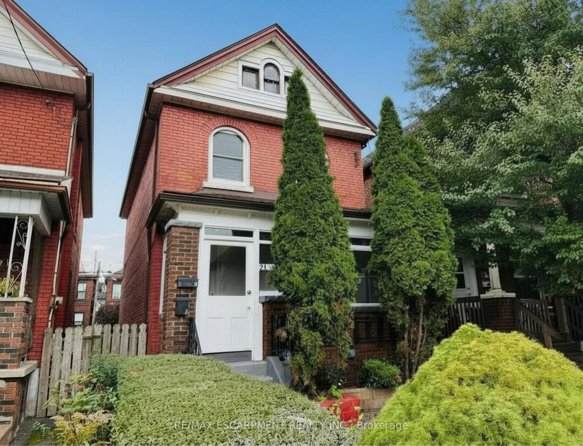 Photo of 24 Somerset Avenue