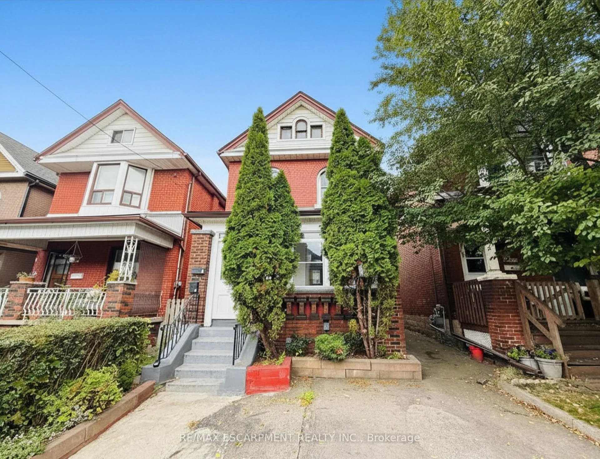 Photo 2 of 24 Somerset Avenue, Hamilton, Stipley — HOMEH