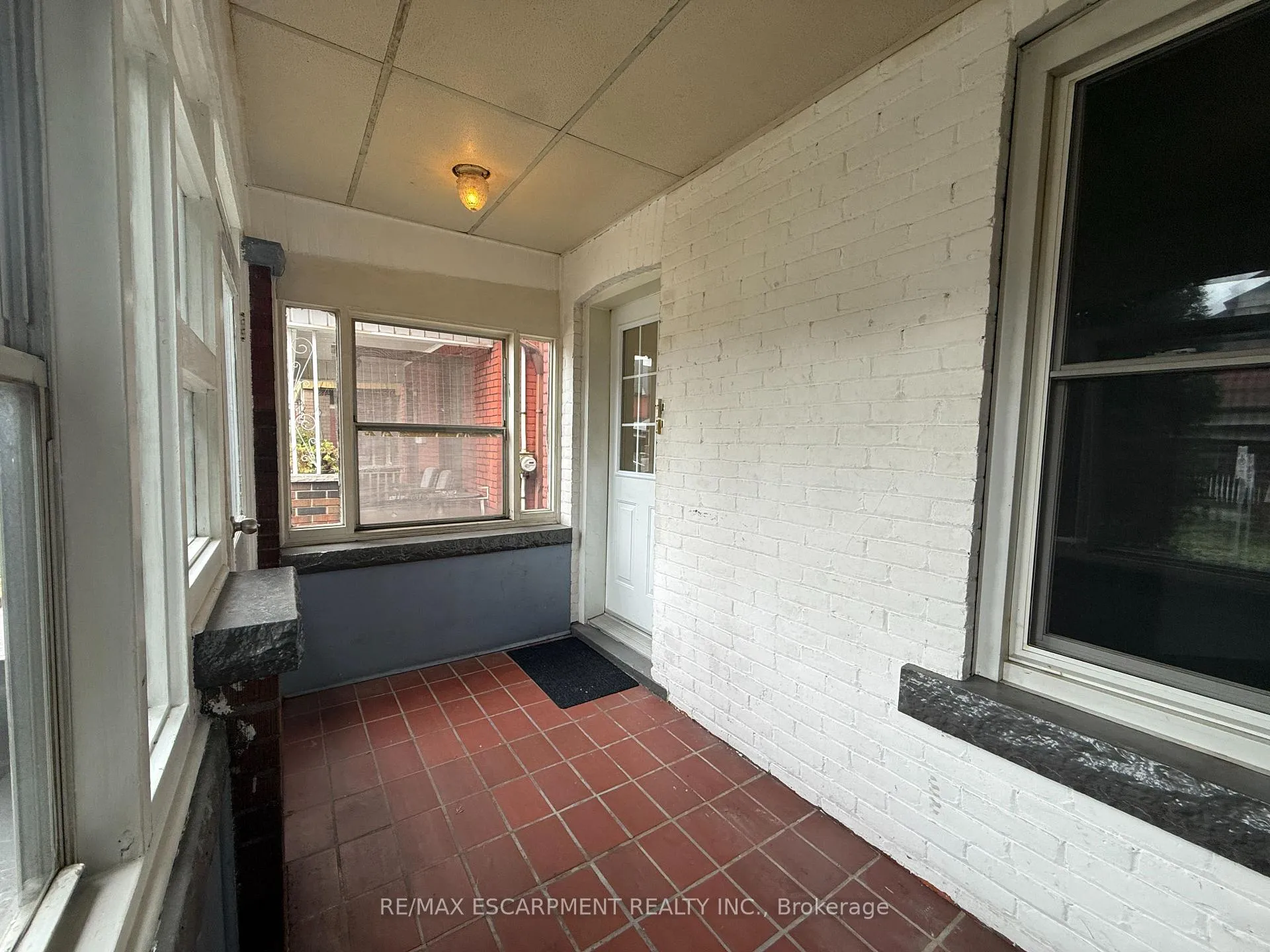 Photo 4 of 24 Somerset Avenue, Hamilton, Stipley — HOMEH